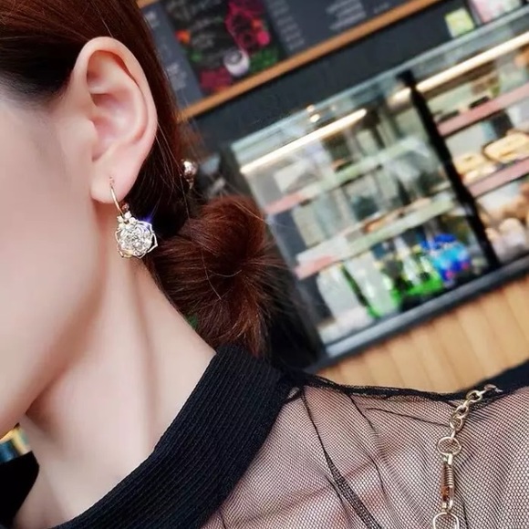 Silver Tone Flower Crystal Earrings - Picture 4 of 4